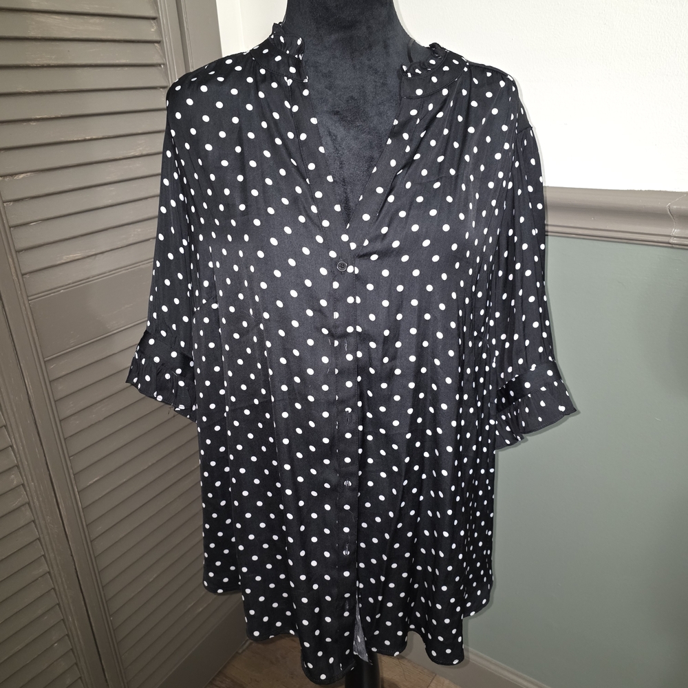 Cupcakes & Cashmere Black and White Polka Dot Blouse